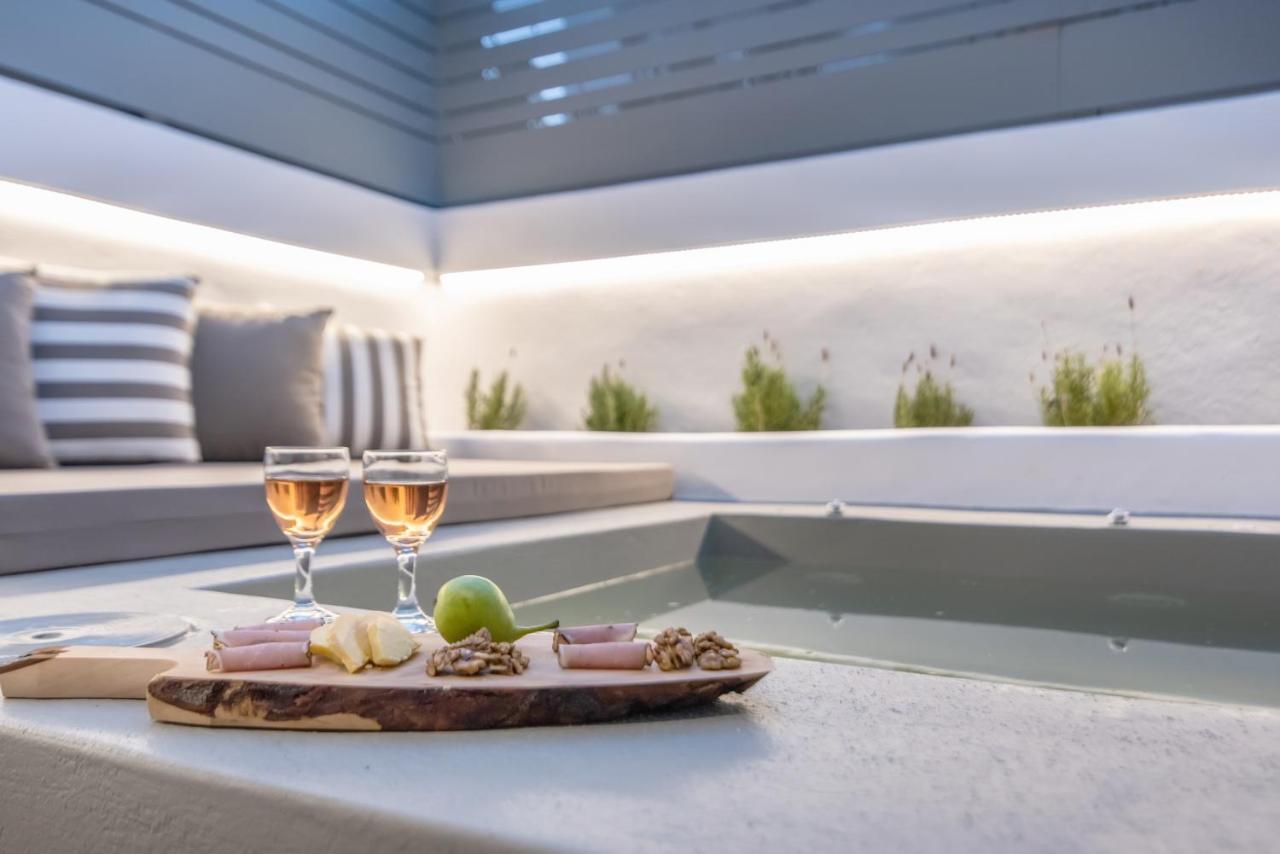 Lithos Luxury Suites Tínos Eksteriør billede
