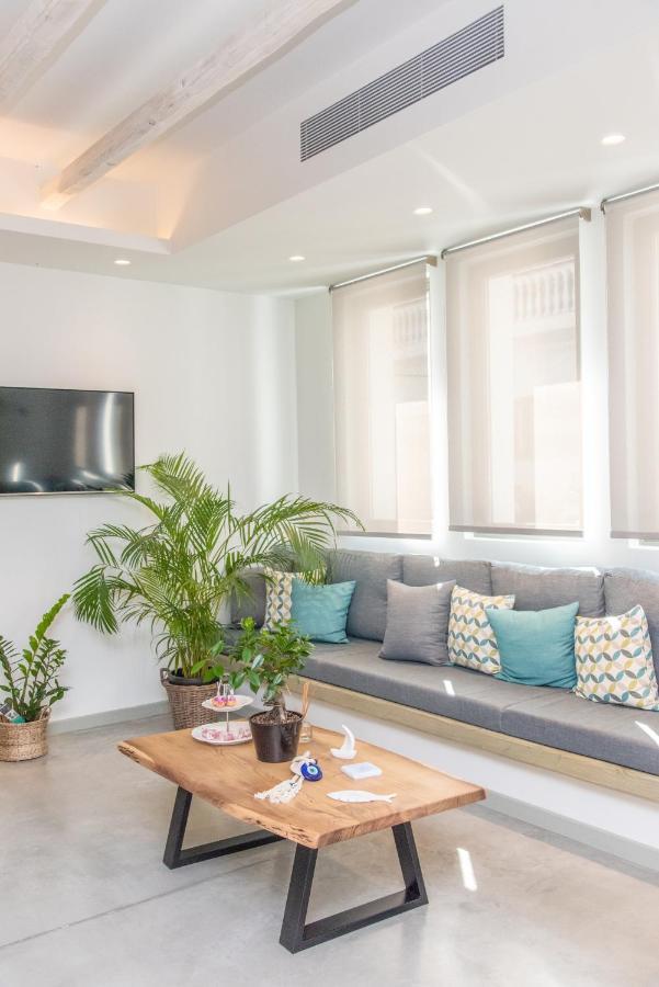 Lithos Luxury Suites Tínos Eksteriør billede