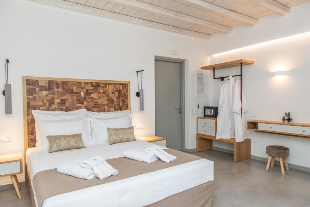 Lithos Luxury Suites Tínos Eksteriør billede