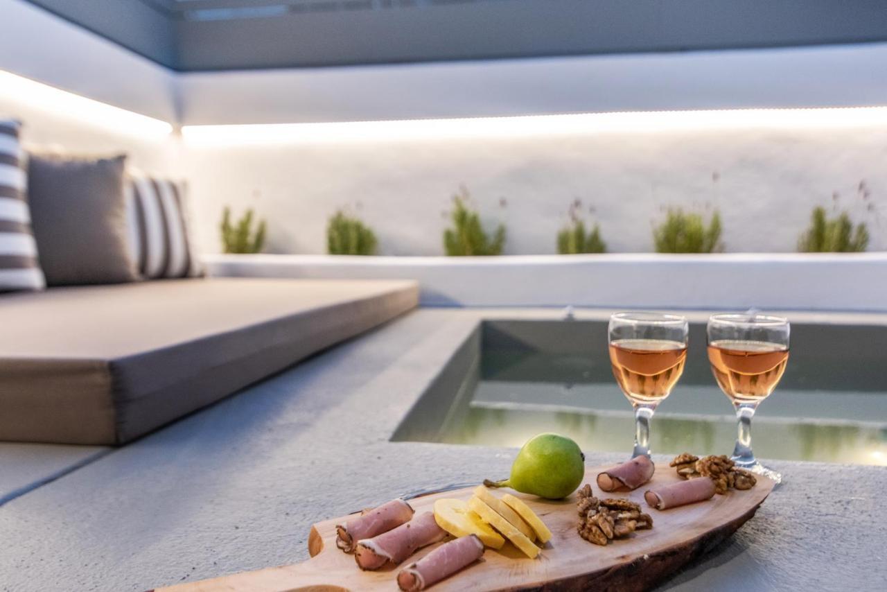 Lithos Luxury Suites Tínos Eksteriør billede